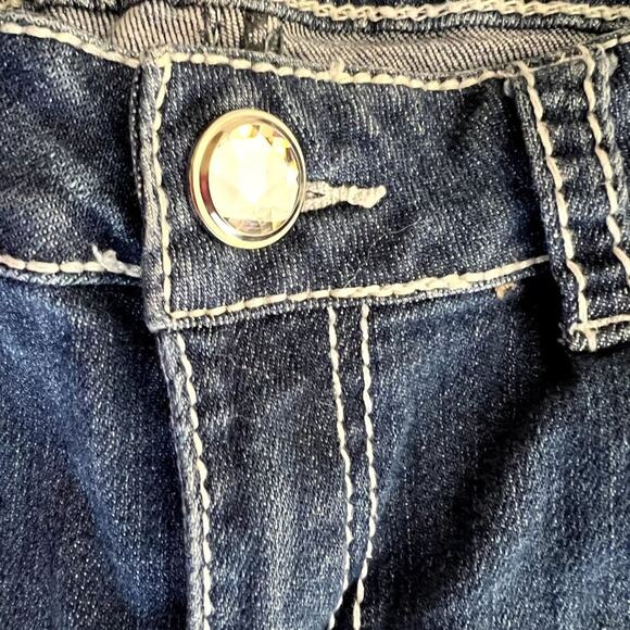 Denim Couture Jeans Women Size 31 Embellishments Zip & Button Closure Angel wing - Picture 9 of 10